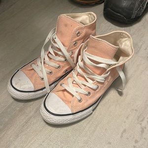 Kids size 3 Pink Converse